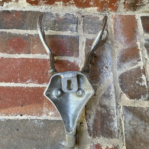 Cast Aluminum Antler Trophy Wall Hook - Picture 8 of 12